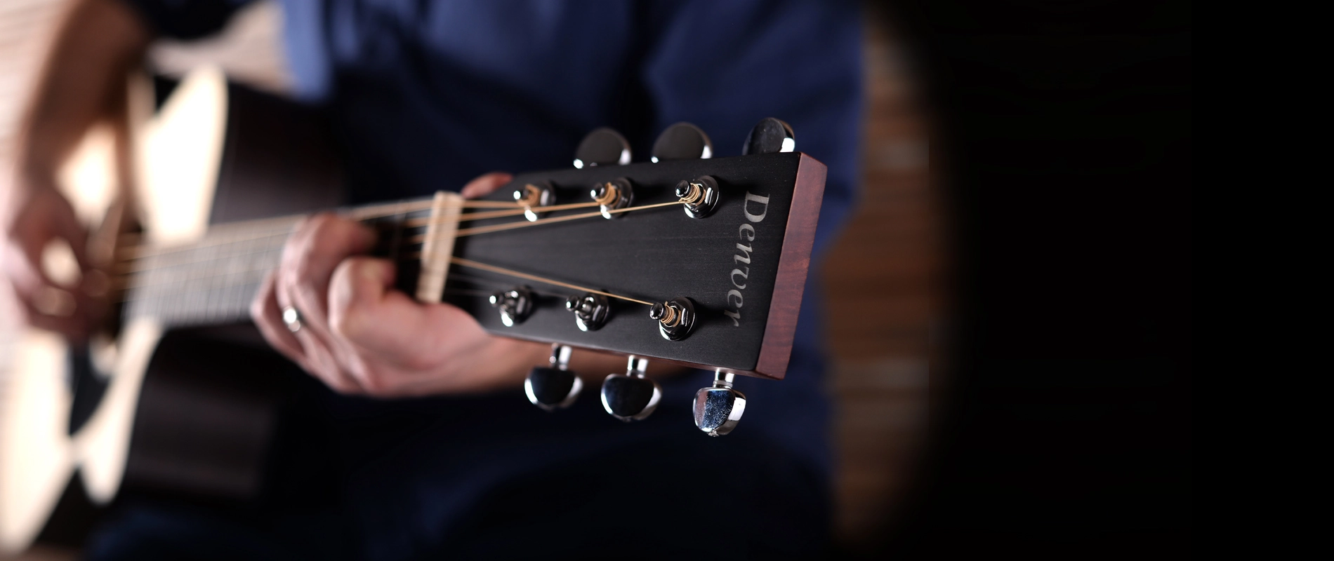 Steel String banner